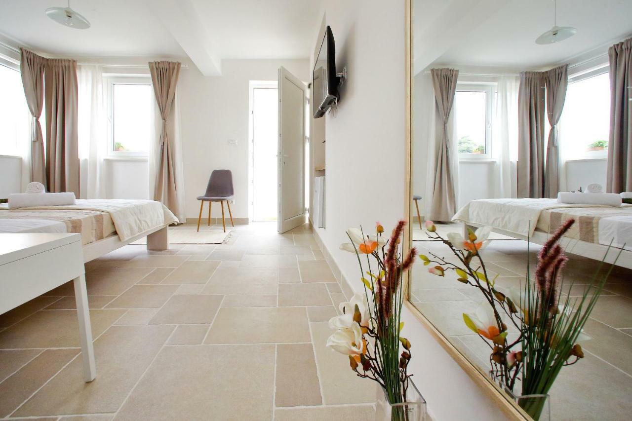 Apartments Rita Задар Екстериор снимка